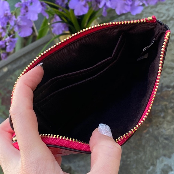 Coach Pink Logo Vernis Pink Wristlet NWT - Picture 11 of 15